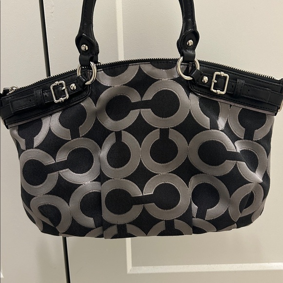 Coach (EUC) Madison Op Art Sophia Satchel - Picture 6 of 16